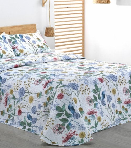 Bouti Karina: Colcha con Estampado Floral Elegante