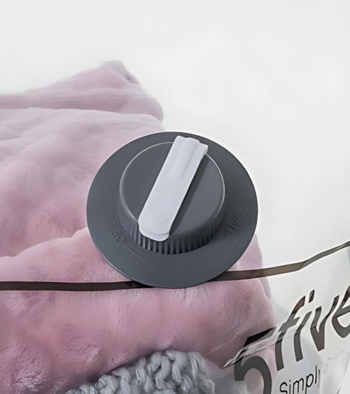 Caja de Almacenamiento con Bolsa al Vacío y Correas de Sujección de PP