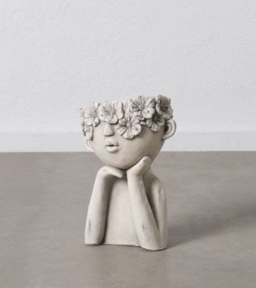 Macetero de Arcilla Forma de Niña