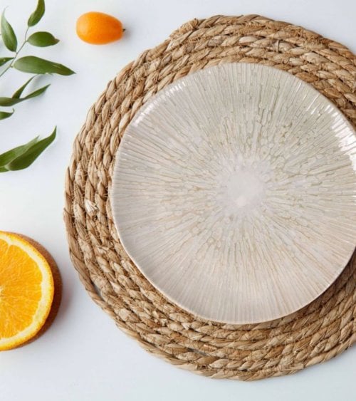 Plato Llano de Porcelana Anya con Borde Irregular