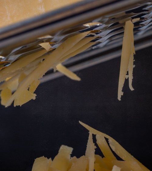 Servidor de Pasta con Medidor y Rallador de Queso