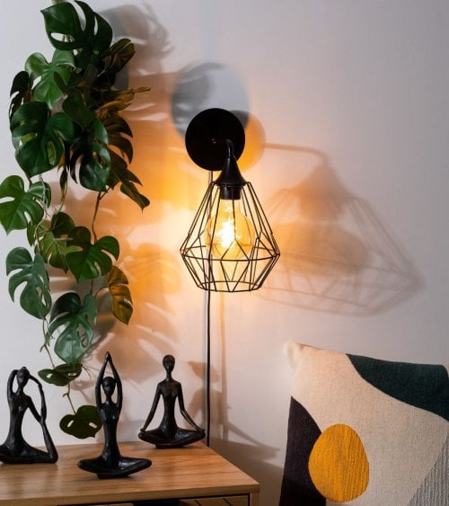 Lámpara de Pared de Varillas Metálicas Negra