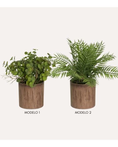 Planta Decorativa en Maceta con Acabado de Madera