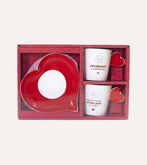 Set de Tazas y Platos Corazones de Cerámica