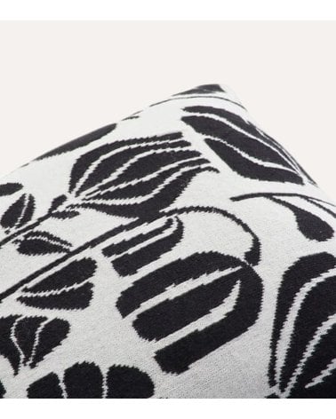 Cojín de Punto Twisted con Relleno