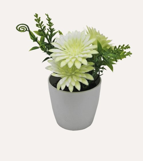 Margarita Decorativa en Maceta de Aspecto Realista