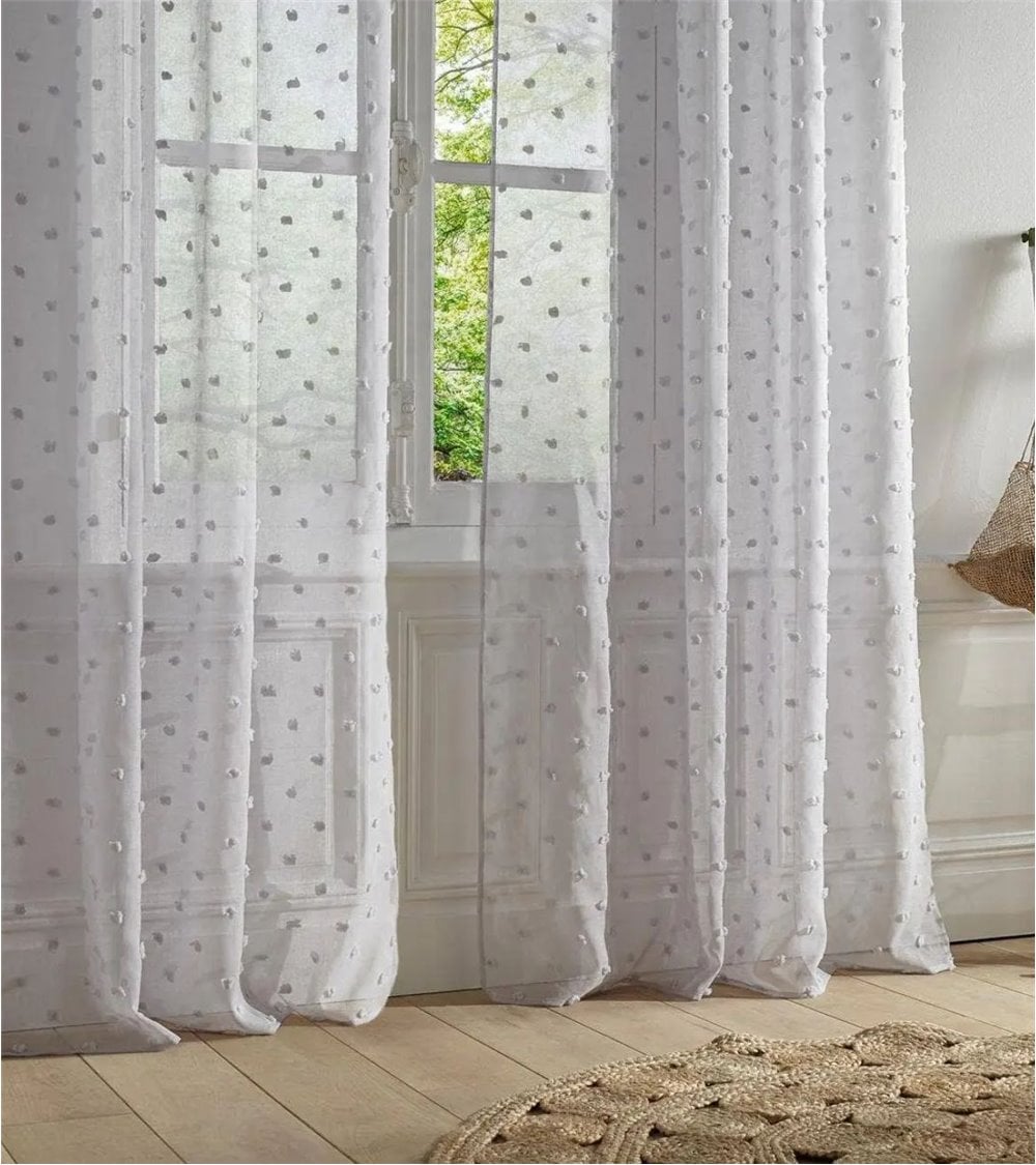 Cortina con Pompones en Relieve 140x240 cm Lily