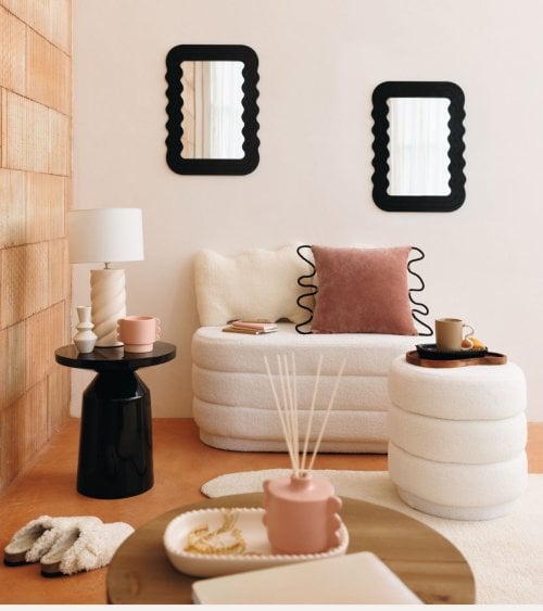 Puff Sinan Terciopelo de MDF y Espuma de Poliuretano