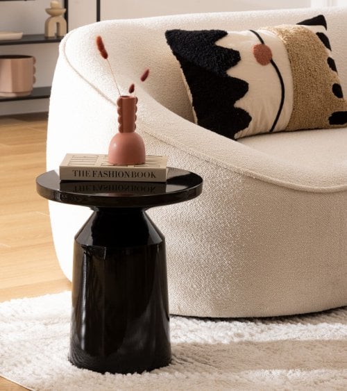 Mesa Auxiliar Totem de Metal