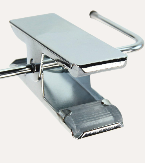 Percha Infantil con Pinzas de Madera