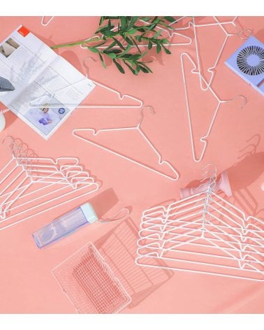 Set de 6 Perchas Antideslizantes de Metal