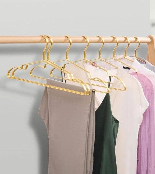 Set de 5 Perchas Zara de Aluminio