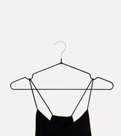 Set de 6 Perchas con Gancho Cromado de Metal