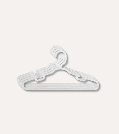 Set de 4 Perchas Stilo Transparentes de Plástico