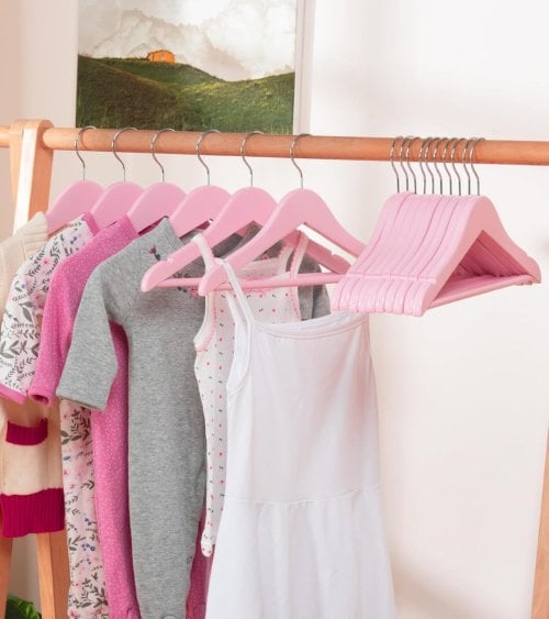 Percha Antideslizante Infantil de Madera