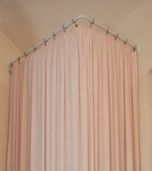 Barra de Ducha Angular de Aluminio