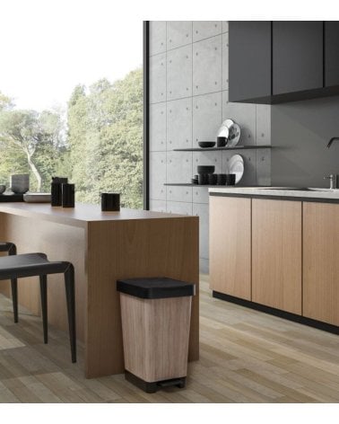 Cubo de Basura Deco Wood con Pedal de Plástico