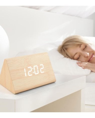 Reloj Despertador Digital de Efecto Madera