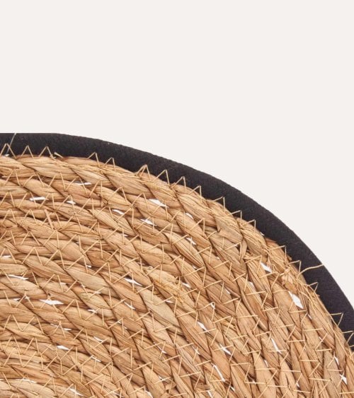 Salvamantel Redondo con Borde de Tela