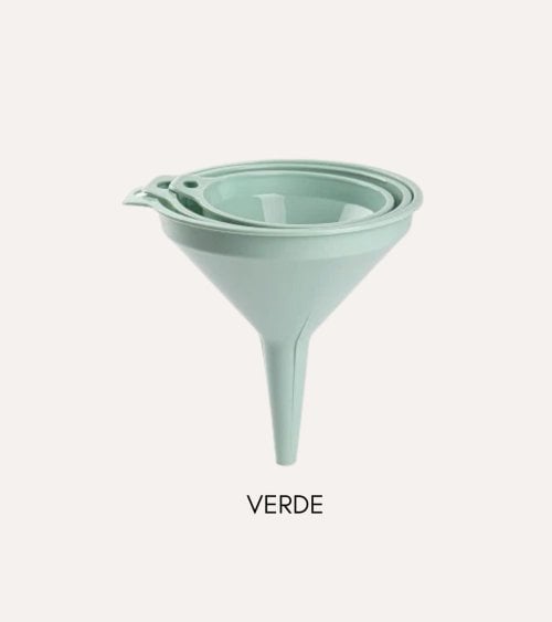 Set de 3 Embudos Clásicos de Plástico