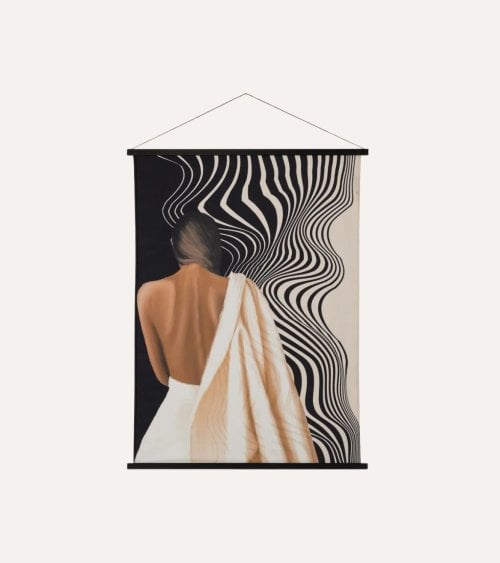 Tapiz con Silueta de Mujer de Tejido