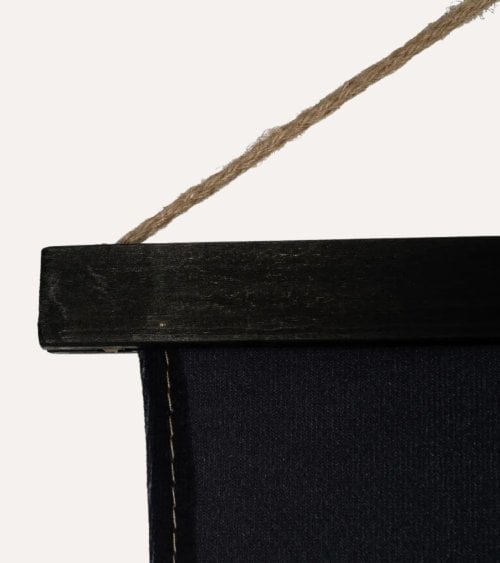 Tapiz con Silueta de Mujer de Tejido