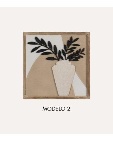 Cuadro con Relieve de Jarrón de Madera