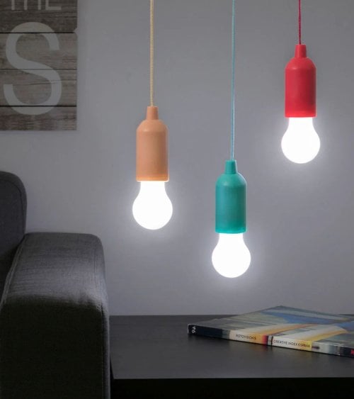 Bombilla Led Portátil con Cable de Plástico