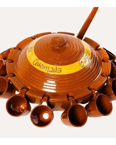 Queimada Gallega de Barro con Tazas y Tapa