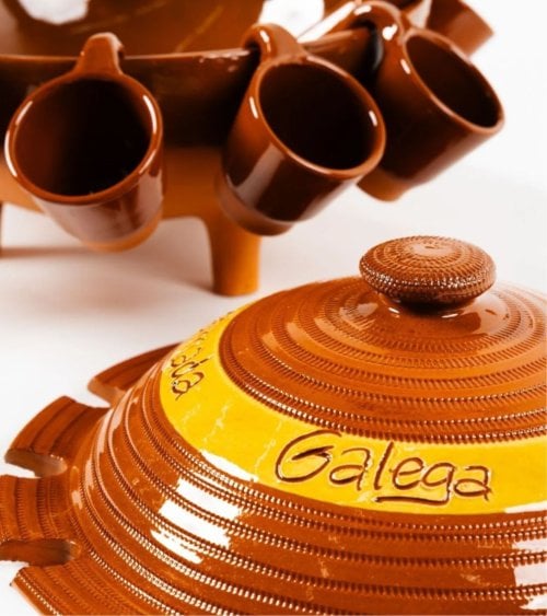 Queimada Gallega de Barro con Tazas y Tapa