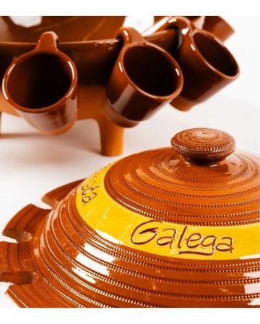 Queimada Gallega de Barro con Tazas y Tapa