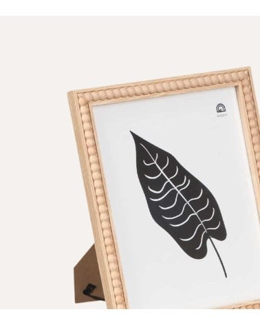 Marco de Fotos Estilo Madera con Bolas de Plástico