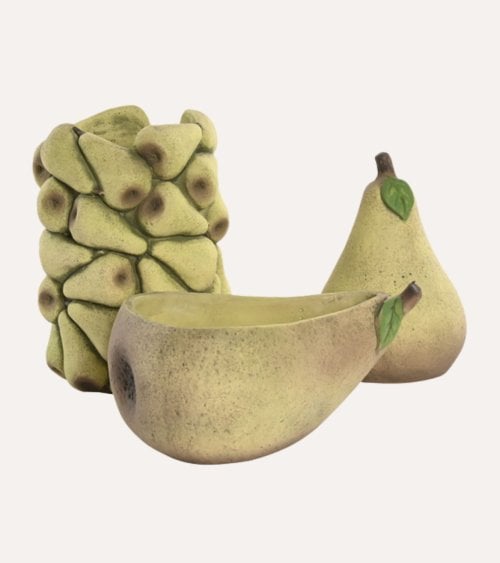 Figura Decorativa de Pera de Cemento