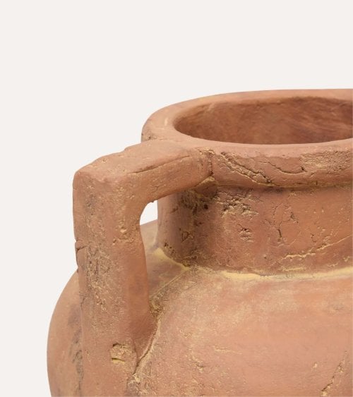 Jarra Decorativa con Asa Romia de Terracota