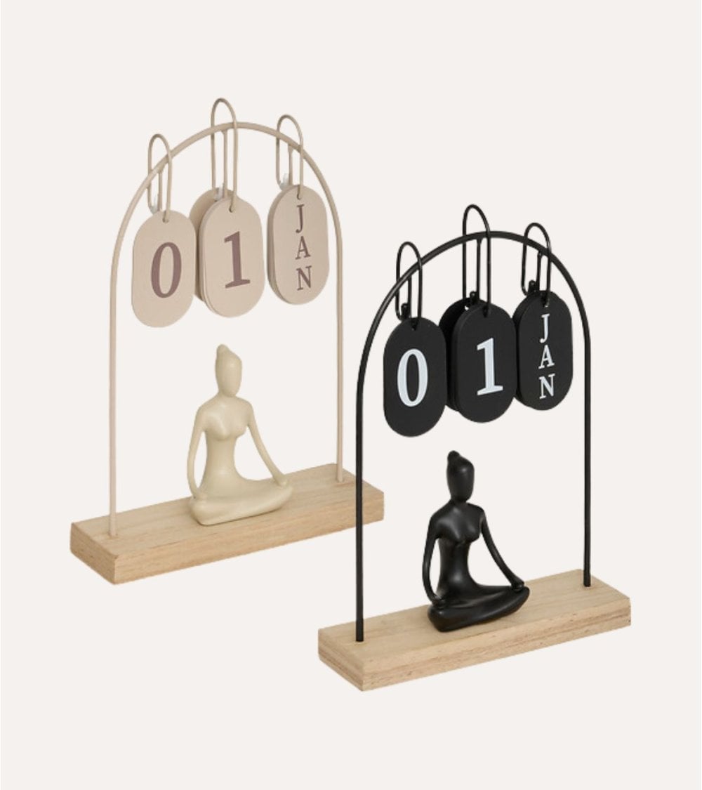 Calendario Decorativo Yoga de Metal y MDF