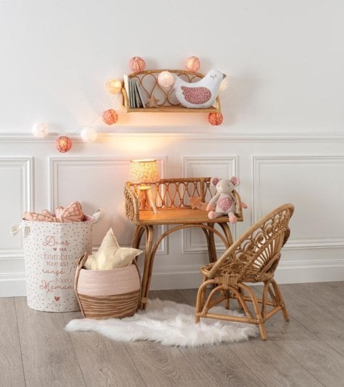 Mesita de Noche Colette de Estilo Retro de Ratán