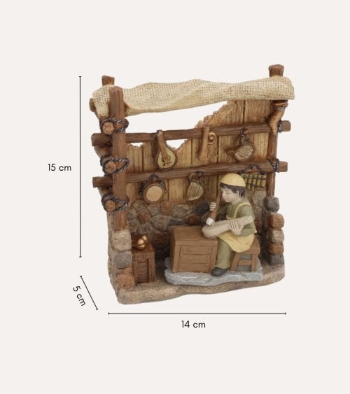Figura de Lutier en Taller para Belén Navideño