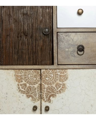 Aparador Koval con 3 Puertas y 4 Cajones de Madera