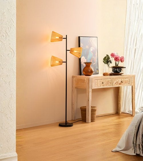 Lámpara de Pie Guiada de Acero y Cemento