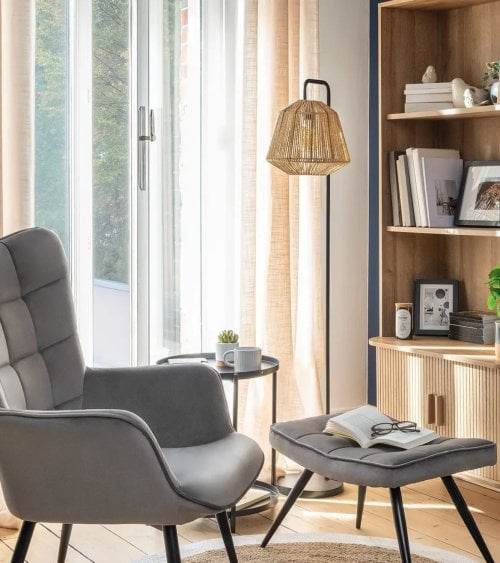 Lámpara de Pie Recta Jily de Metal