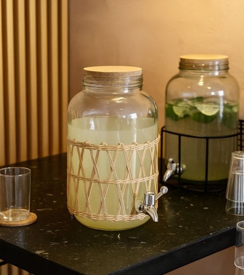 Dispensador de Bebidas Indonés de Vidrio