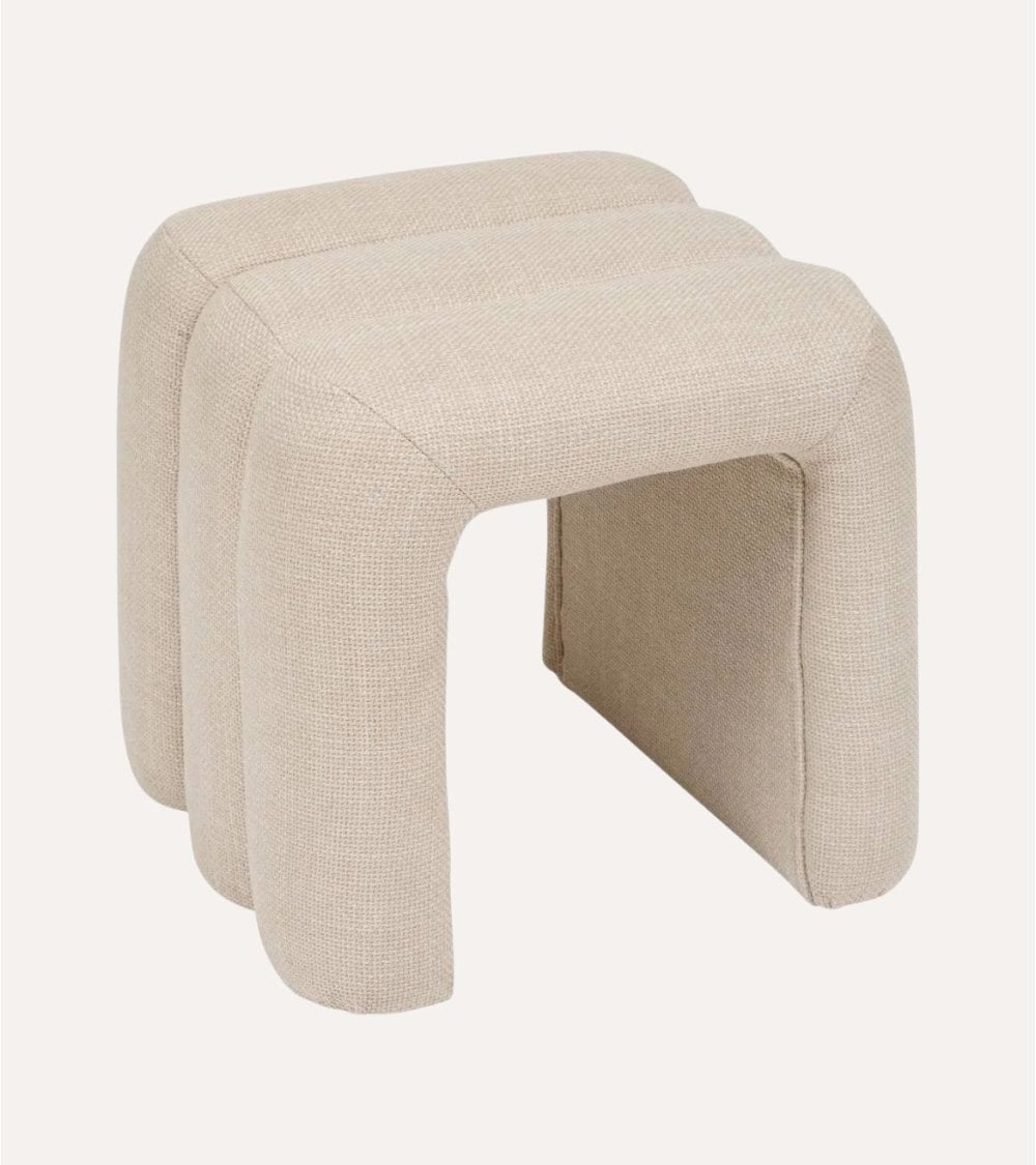 Puff Sisco de Tela y Madera Contrachapada