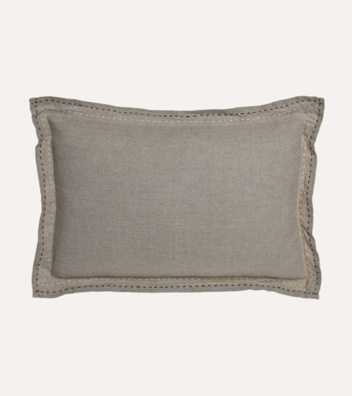 Cojín Rectangular Borde con Costuras de Lino