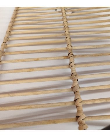 Revistero de Ratán y Metal con Cuatro Patas-3