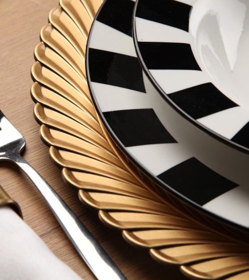 Vajilla de 18 Piezas Sasha de Porcelana