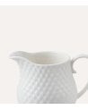 Jarra Lechera Escamas de Porcelana Grabada