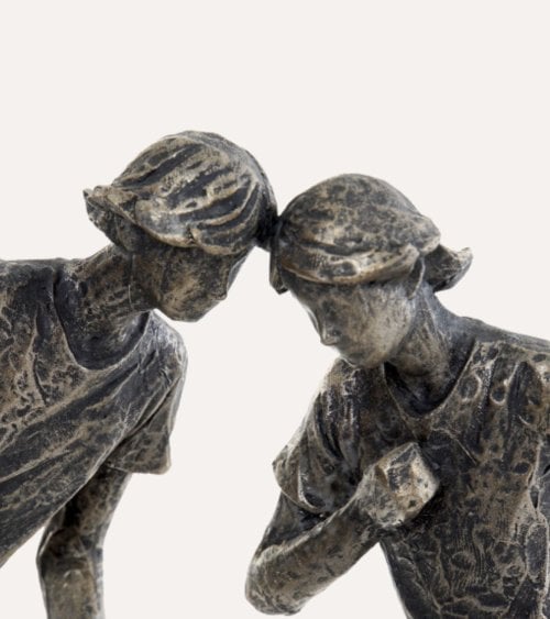 Figura Decorativa Fútbol Efecto Desgastado de Resina