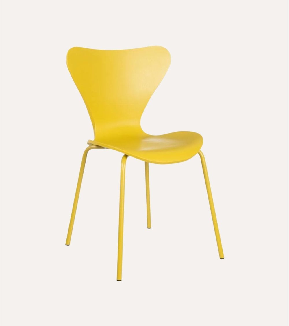 Silla Nórdica de Polipropileno y Patas de Metal