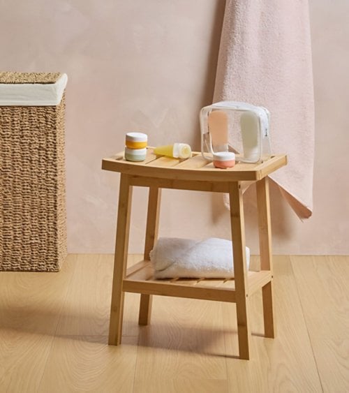 Neceser de Viaje Sunny con 6 Accesorios de Silicona