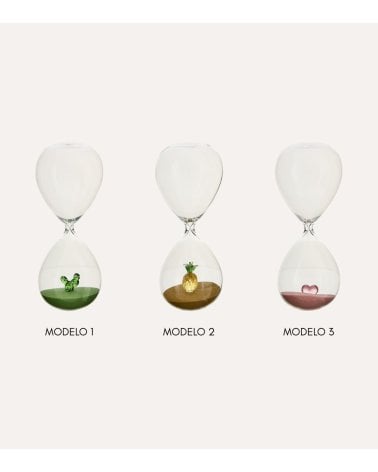 Reloj de Arena con Figura Decorativa en Interior de Vidrio